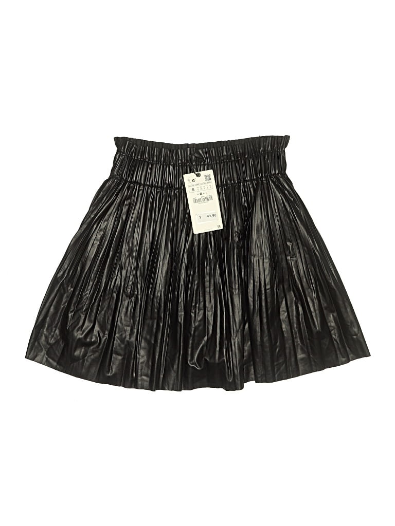Zara Faux Leather Skirt In Black