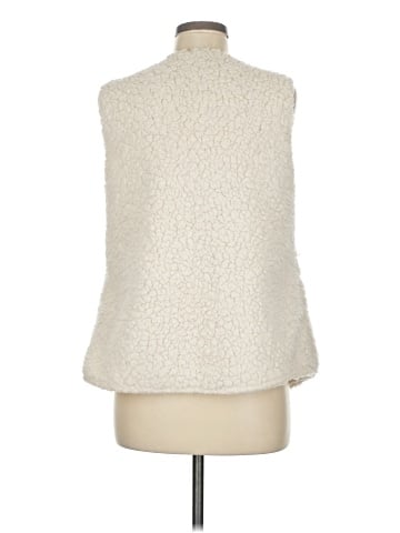 New Directions Faux Fur Vest (view 2)