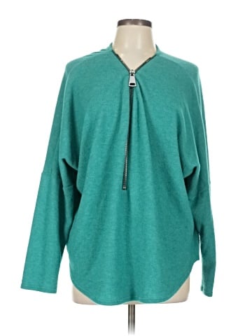 Ariella Poncho (view 1)