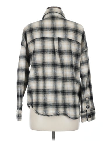 E&M Collection Long Sleeve Button-Down Shirt (view 2)