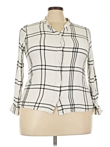 Max Jeans 3/4 Sleeve Button-Down Shirt (view 1)