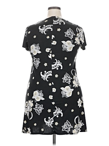 Tiffany & Grey Casual Dress (view 2)