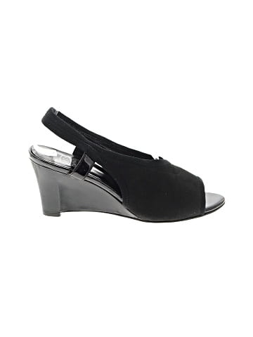 Circa Joan & David Wedges (view 1)