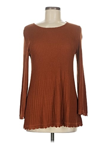 Cupio Pullover Sweater (view 1)