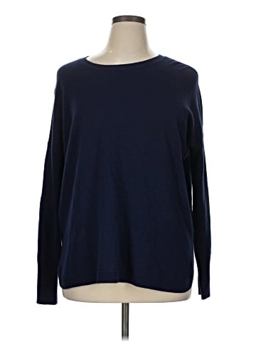 Vineyard Vines Pullover Sweater (view 1)