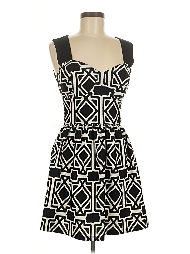 Pre-owned Just Me Casual Dress In Black