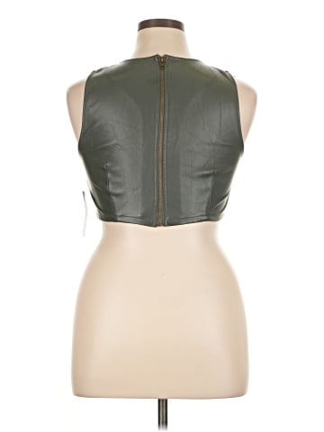Kirious Vest (view 2)