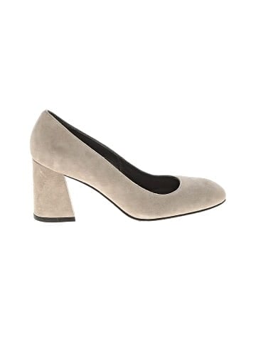 Stuart Weitzman Heels (view 1)