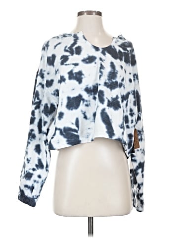 UR Cardigan (view 1)