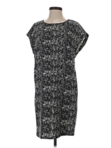 Lila Rose Casual Dress (view 1)