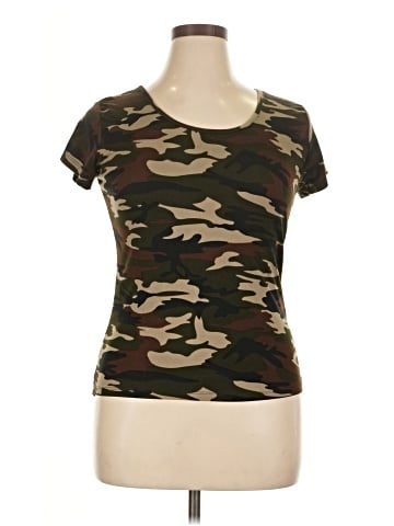 Hot Kiss Active T-Shirt (view 1)