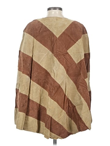 Spiegel Poncho (view 2)