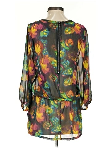 Oxford & Regent 3/4 Sleeve Blouse (view 2)