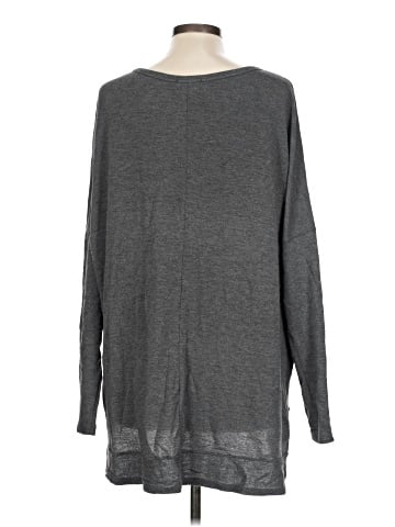 GeeGee Long Sleeve T-Shirt (view 2)