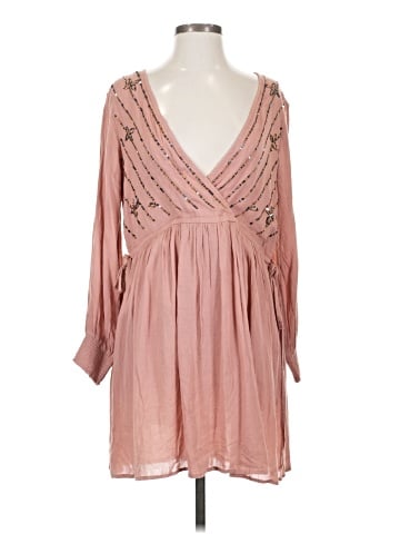 Chelsea & Violet Casual Dress (view 1)