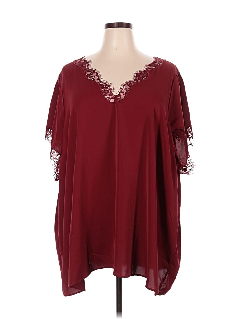 Pre-owned Torrid Short Sleeve T-shirt In Burgundy