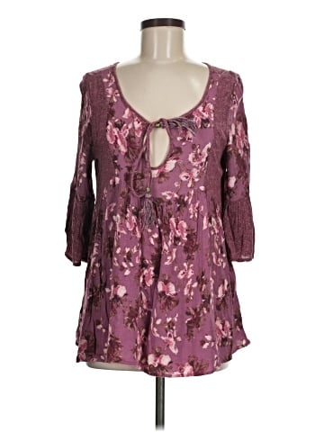 LA THREADS 3/4 Sleeve Blouse (view 1)