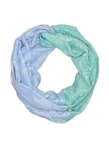 Simply Noelle Scarf (view 1)