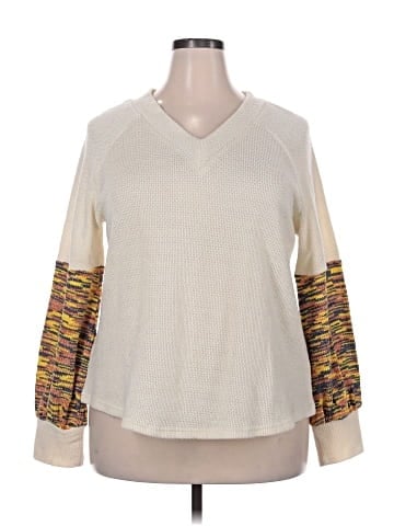 Davi & Dani Pullover Sweater (view 1)