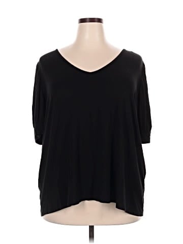 Kim & Cami 3/4 Sleeve T-Shirt (view 1)