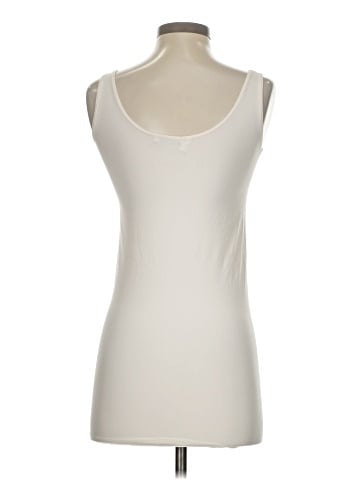 Per Se By Carlisle Sleeveless T-Shirt (view 2)