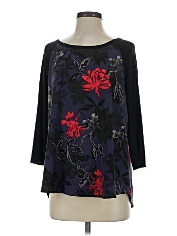 Le Lis 3/4 Sleeve Blouse (view 1)
