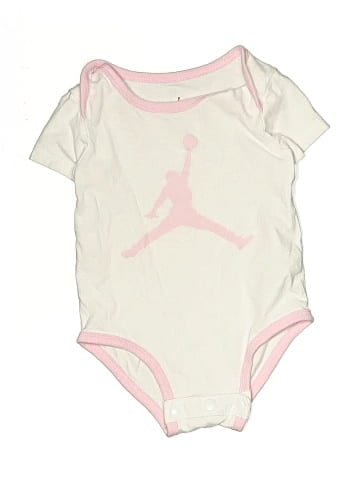 Air Jordan Short Sleeve Onesie (view 1)