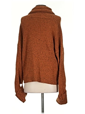 Chelsea28 Poncho (view 2)