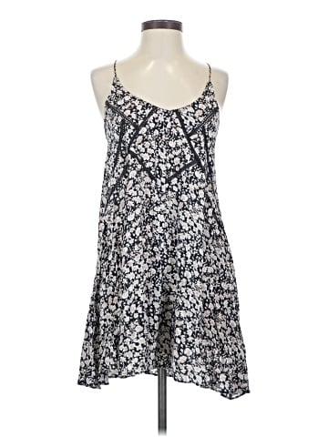 Honey Punch Casual Dress (view 1)