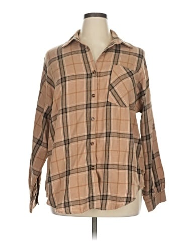 Berryou Long Sleeve Button-Down Shirt (view 1)