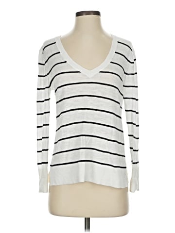 Banana Republic Pullover Sweater (view 1)