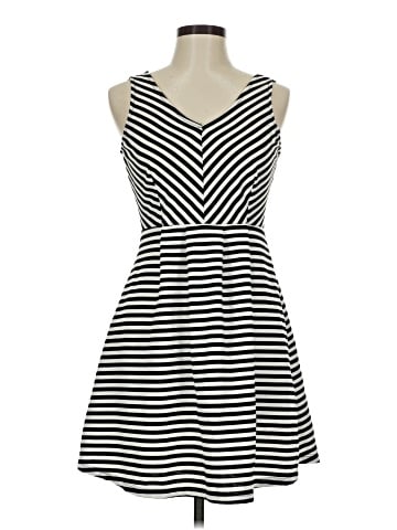 Romeo & Juliet Couture Casual Dress (view 1)