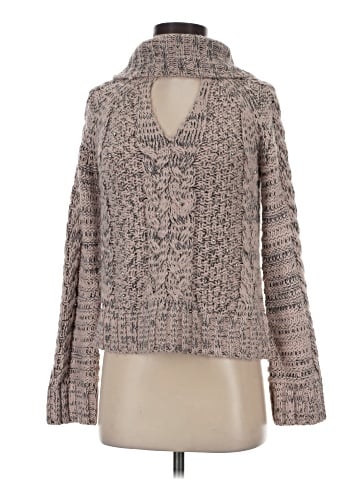 Jennifer Lopez Turtleneck Sweater (view 1)