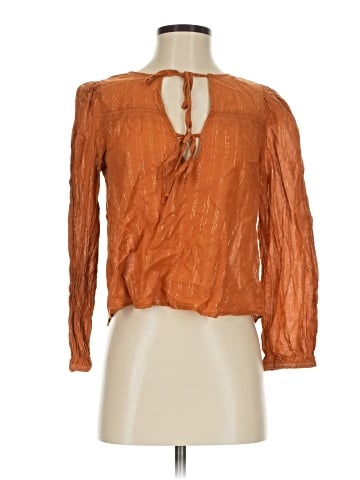 a.n.a. A New Approach Long Sleeve Blouse (view 1)