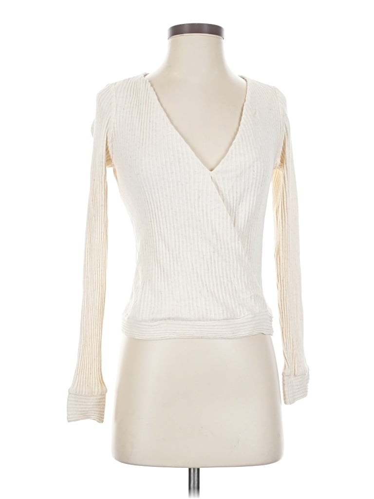 Pre-owned Krisa Long Sleeve T-shirt In Ivory