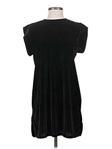 Jennifer & Grace Casual Dress (view 1)