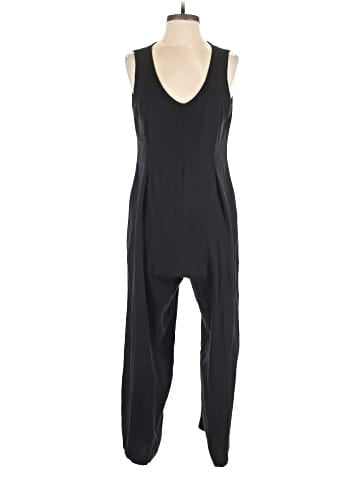 Sheri Martin New York Woman Jumpsuit (view 1)