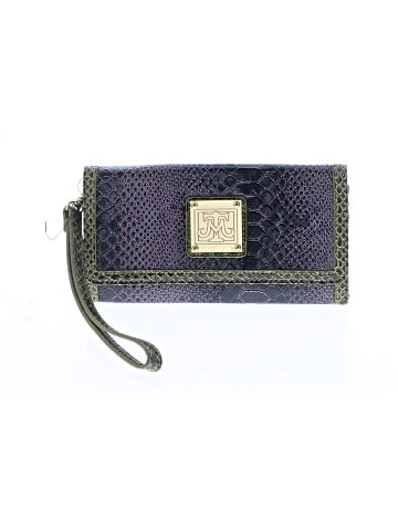 XOXO Wristlet (view 1)