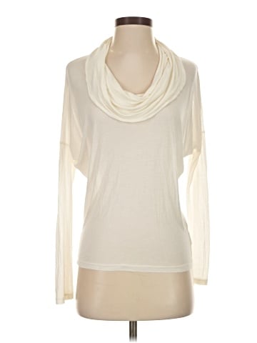 Bella Luxx Long Sleeve Top (view 1)
