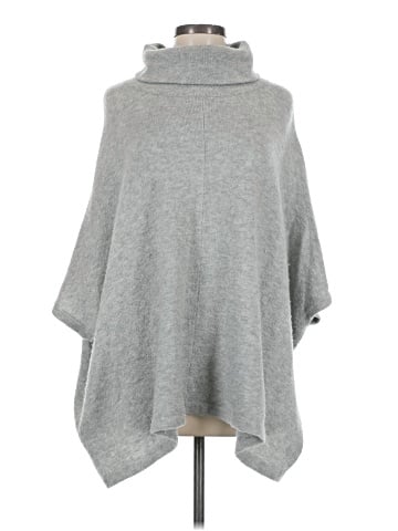 Caslon Poncho (view 1)
