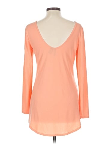 Bisou Bisou Long Sleeve Top (view 2)