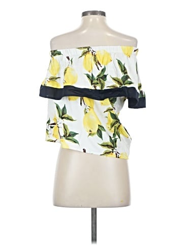 LUCCA Sleeveless Blouse (view 2)