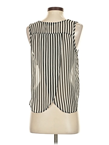 LOILA USA Sleeveless Blouse (view 2)