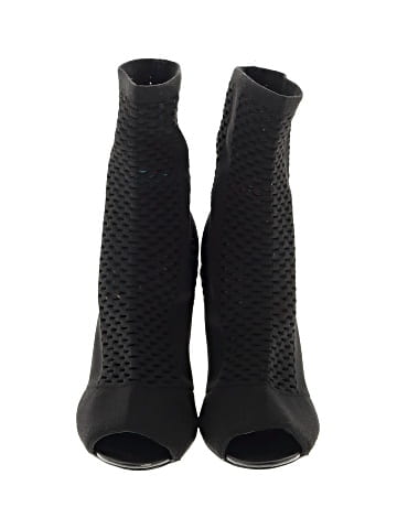 Charles by Charles David Heels (view 2)