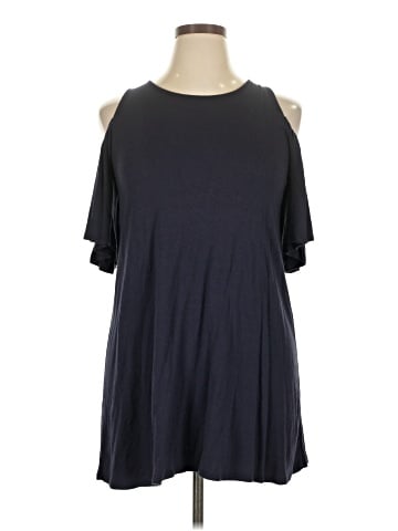 Veronica M. Casual Dress (view 1)