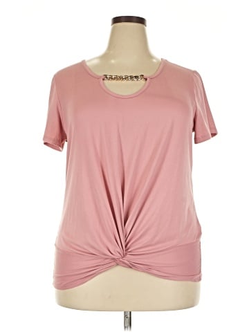 Free Kisses Short Sleeve Top (view 1)