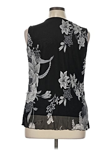 Simply Irresistible Tank Top (view 2)