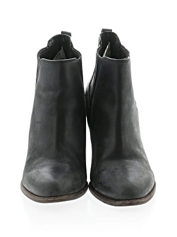 Ugg Ankle Boots (view 2)