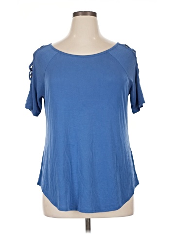 Cloud Chaser Short Sleeve Top (view 1)