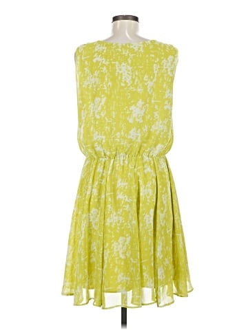 Uniqlo Casual Dress (view 2)